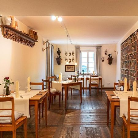 Romantik Hotel Meisenheimer Hof Bagian luar foto