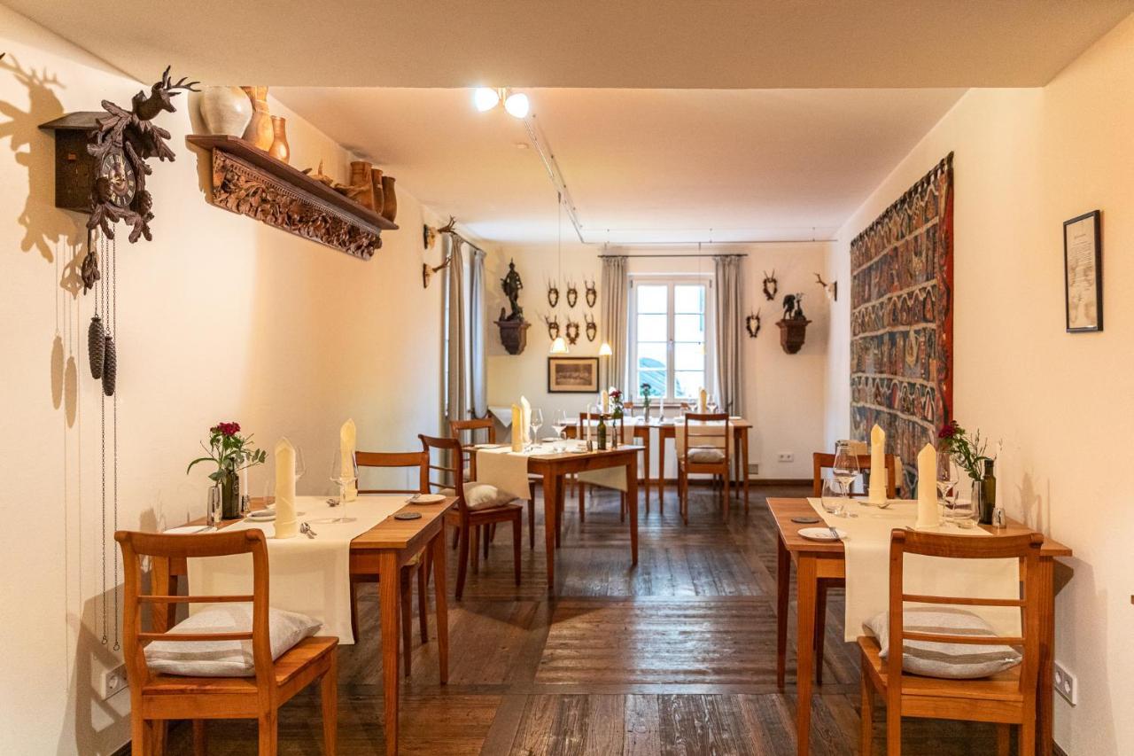 Romantik Hotel Meisenheimer Hof Bagian luar foto