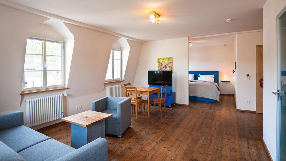 Romantik Hotel Meisenheimer Hof Bagian luar foto