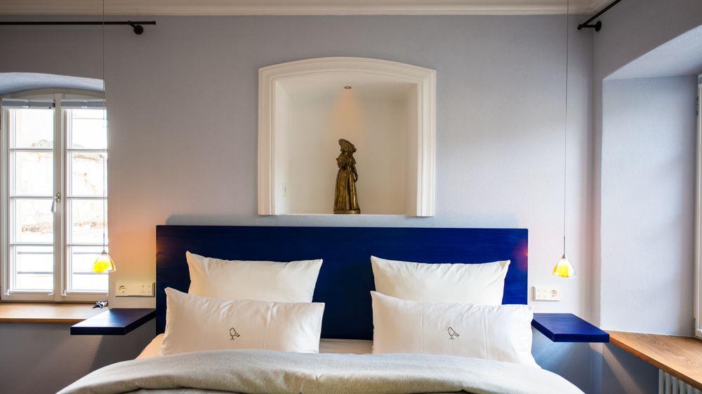 Romantik Hotel Meisenheimer Hof Bagian luar foto